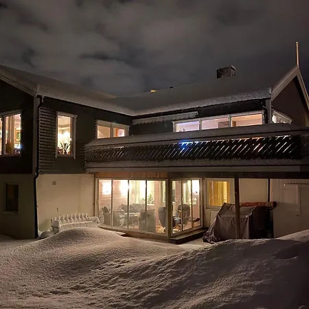 Gitta - Privat With Glass Patio And Free Parking * Tromsø